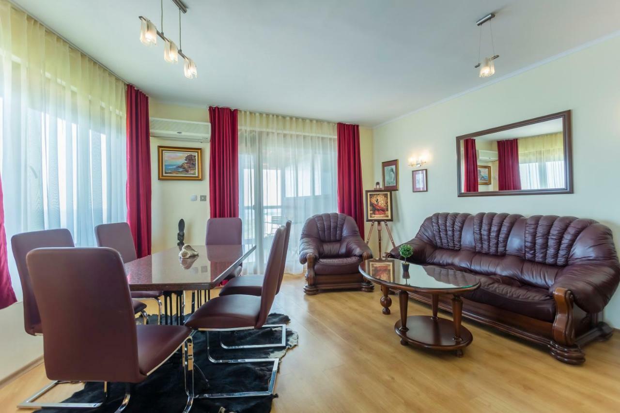 La Casa Primorsko Apartment Ngoại thất bức ảnh